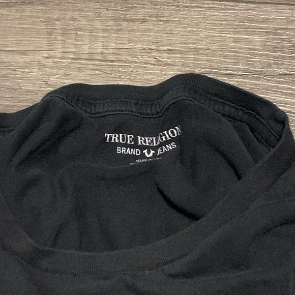 true religion tee - Picture 2 of 2